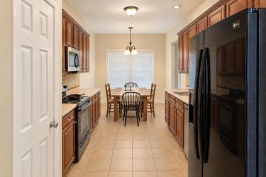 Photo 2 of 24 of 4203 Old Cahaba Pkwy, Helena, AL