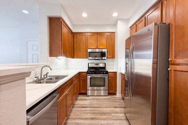 Photo 2 of 25 of 41534 King Palm Ave, Murrieta, CA