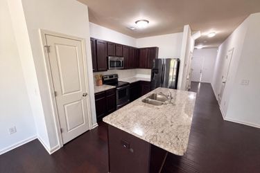 Photo 2 of 21 of 106 Southwind Cir, Newnan, GA