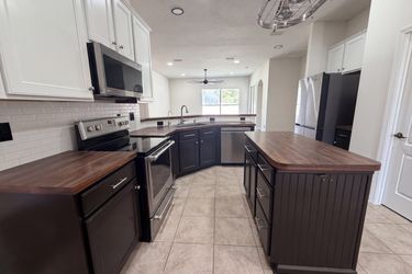 Photo 2 of 21 of 45168 Ingleham Cir, Callahan, FL