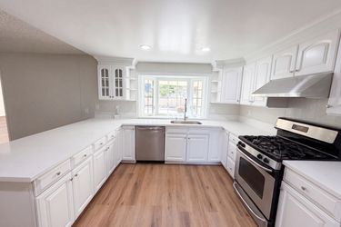 Photo 2 of 29 of 8452 Hazelwood Cir, Westminster, CA