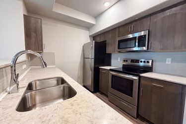 Photo 2 of 18 of 16417 NW Chadwick Way, Portland, OR