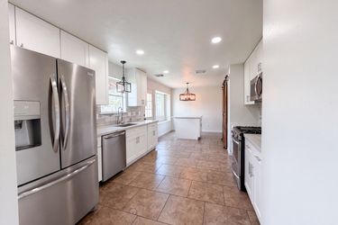 Photo 2 of 25 of 4519 S Ridgewalk Dr, Houston, TX