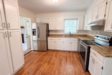 Photo 2 of 17 of 2500 Jacobs Rd, Gastonia, NC
