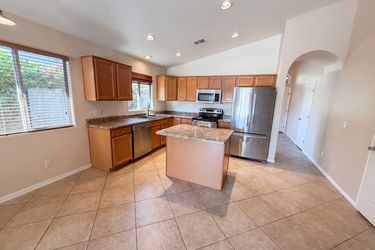 Photo 2 of 26 of 831 N Robson, Mesa, AZ