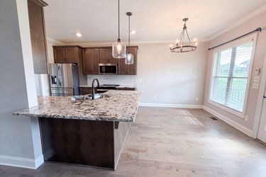 Photo 2 of 18 of 1307 Christina Ct, Lebanon, TN