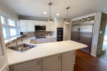Photo 2 of 18 of 4106 Walnut Hill Ln, Dallas, TX