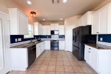 Photo 2 of 18 of 9603 Orion Dr, Temple, TX