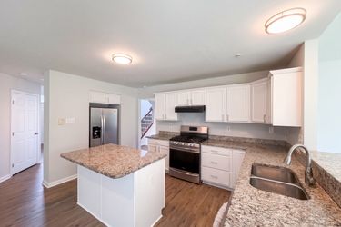 Photo 2 of 24 of 5108 Griffendale Ln, Upper Marlboro, MD