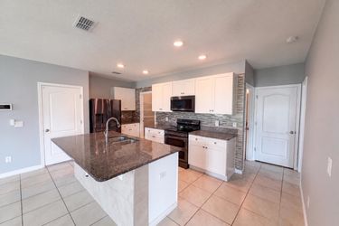 Photo 2 of 37 of 3074 Timber Hawk Cir, Ocoee, FL