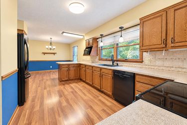 Photo 2 of 43 of 453 Carruthers Rd, Tallmadge, OH