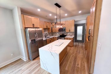 Photo 2 of 20 of 490 E 22nd St, Kannapolis, NC