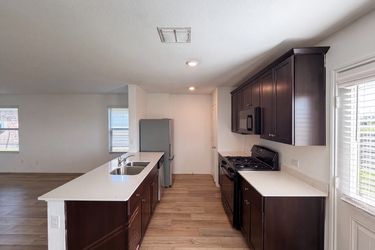 Photo 2 of 17 of 14524 Camino Real Dr, Haslet, TX