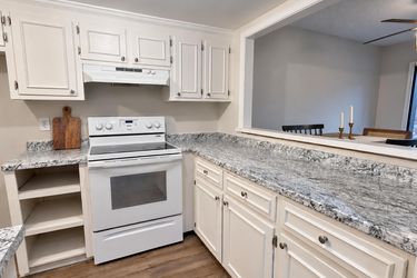 Photo 2 of 23 of 167 Lionsgate Dr, Columbia, SC