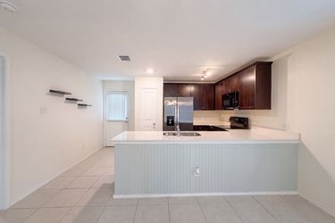 Photo 2 of 20 of 5832 Timber Point Dr, Princeton, TX