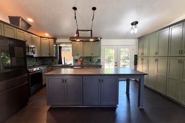 Photo 2 of 17 of 37685 Sandy Heights St, Sandy, OR