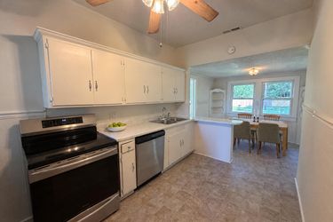 Photo 2 of 16 of 208 Pressly St, Clover, SC