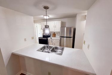 Photo 2 of 18 of 3618 Gustar Ct, Charlotte, NC