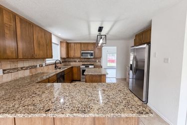 Photo 2 of 19 of 1301 Judy Ln, Copperas Cove, TX