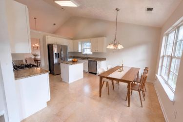Photo 2 of 26 of 5482 Swanson Rd, Ellenwood, GA