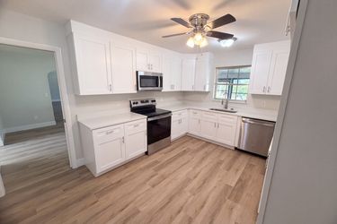 Photo 2 of 33 of 6501 Fort Pierce Blvd, Fort Pierce, FL