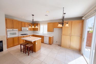 Photo 2 of 24 of 595 Dundee Ln, San Marcos, CA