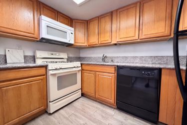 Photo 2 of 17 of 5240 Janfred Ct, Las Vegas, NV