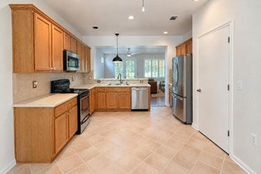 Photo 2 of 17 of 115 Purple Sage Dr, Georgetown, TX