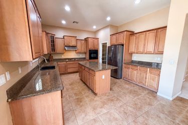 Photo 2 of 33 of 3080 E Powell Way, Gilbert, AZ