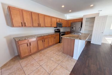 Photo 2 of 41 of 25852 W Lynne Ln, Buckeye, AZ
