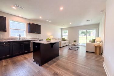 Photo 2 of 18 of 8680 Kenridge Ln, Fuquay Varina, NC