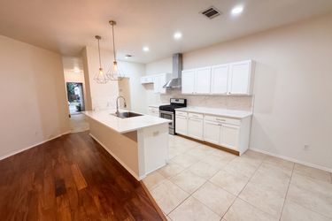 Photo 2 of 15 of 509 Paso Fino Trl, Cedar Park, TX