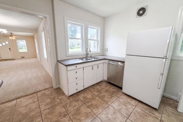 Photo 2 of 18 of 6026 Xerxes Ave S, Edina, MN