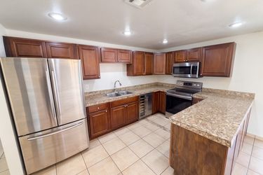 Photo 2 of 32 of 6208 W Alvarado Rd, Phoenix, AZ
