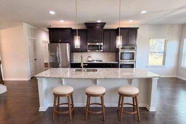 Photo 2 of 47 of 2144 Airline Rd, McDonough, GA