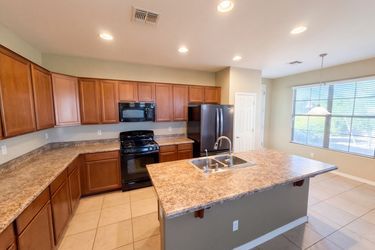 Photo 2 of 40 of 1898 S 160th Ln, Goodyear, AZ