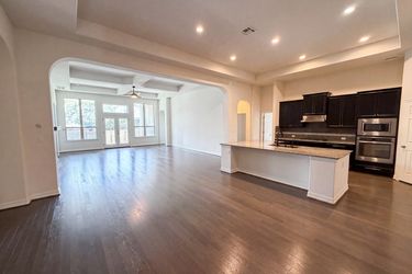Photo 2 of 19 of 1604 Hollowback Dr, Leander, TX