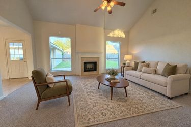 Photo 2 of 52 of 9019 Sunny Ridge Dr, Houston, TX