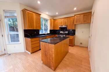 Photo 2 of 21 of 8348 SE 140th Ct, Portland, OR