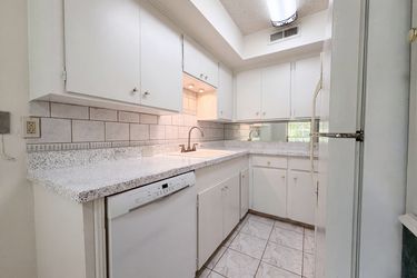 Photo 2 of 19 of 2503 McCue Rd, Houston, TX