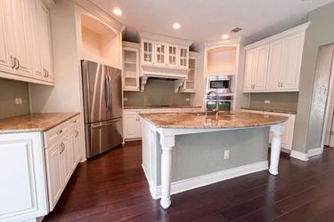 Photo 2 of 27 of 26441 White Eagle Dr, San Antonio, TX