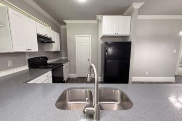 Photo 2 of 19 of 101 Griffin St, Waxahachie, TX