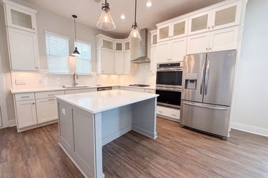 Photo 2 of 26 of 2021 Codorus Ln, Hanahan, SC