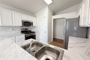 Photo 2 of 16 of 12525 Panthersville Dr, Charlotte, NC