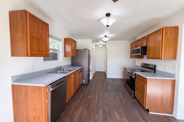 Photo 2 of 30 of 8723 Hosta Way, Camby, IN