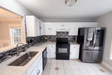 Photo 2 of 17 of 5400 Tanglewood Pine Ln, Raleigh, NC