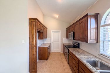 Photo 2 of 20 of 1205 Kachina Ln, Haslet, TX