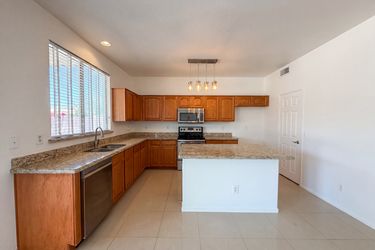 Photo 2 of 22 of 1308 E 12th St, Casa Grande, AZ