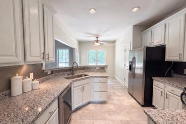 Photo 2 of 16 of 4336 N Greg Allen Way, Oxford, NC