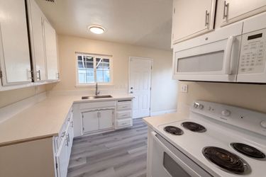 Photo 2 of 24 of 4198 George Ave, Olivehurst, CA